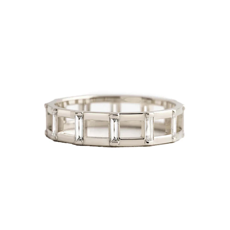 Baguette Diamond Ladder Ring - Image 4