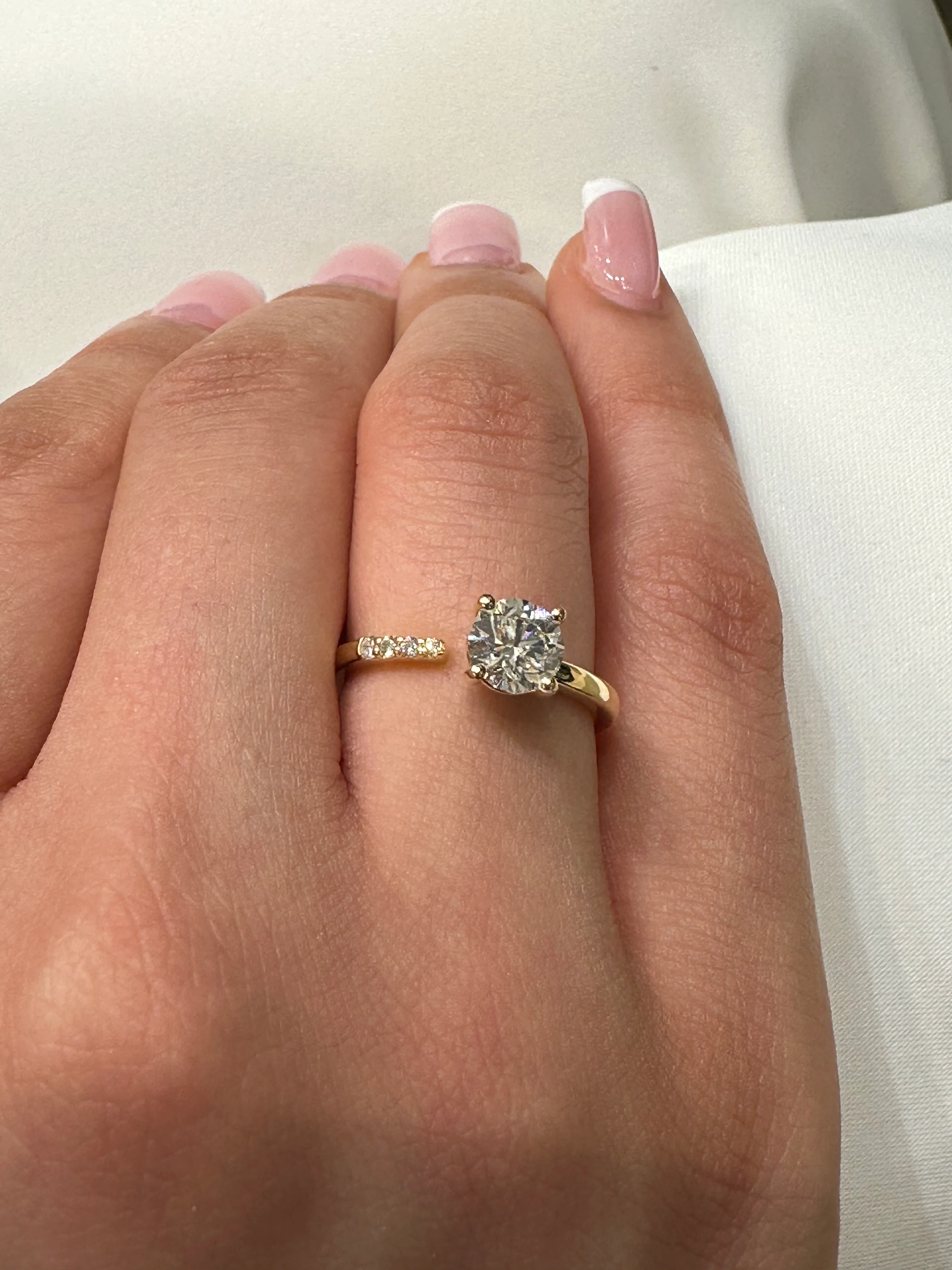 Milano Diamond Engagement Ring - Image 2