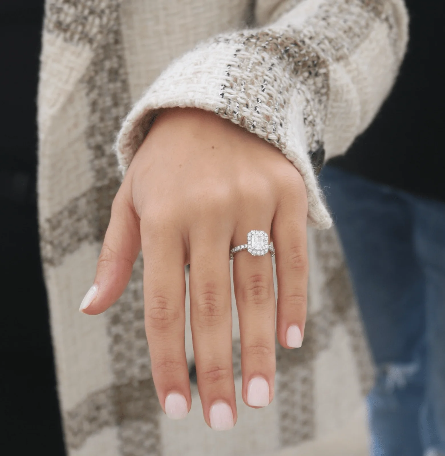 Radiant Seamless Halo Engagement Ring - Image 4