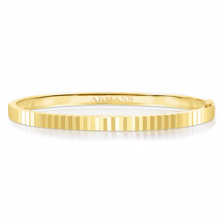 Solid Gold Fluted Bangle
